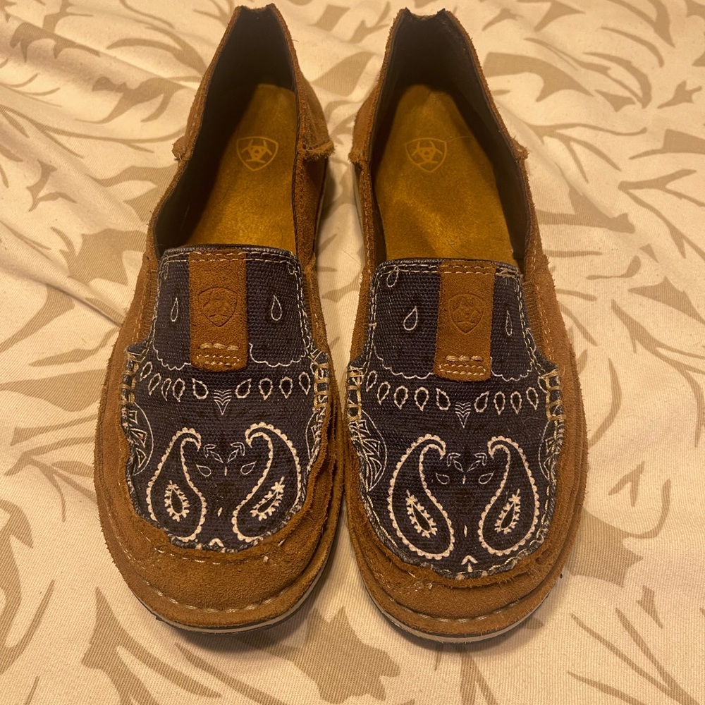 Ariat Cruiser, size 7
